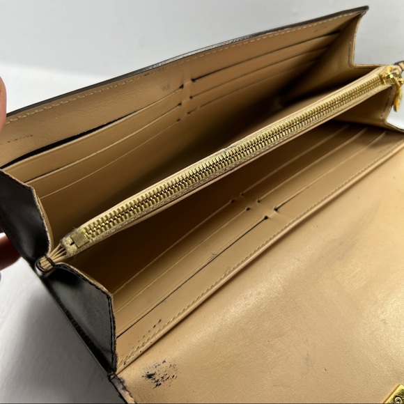 Louis Vuitton Louise WOC - Picture 5 of 12